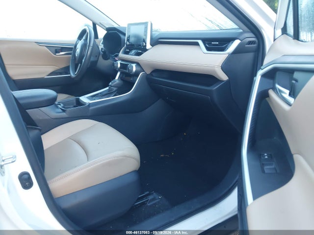 Aukcja sprzedaży 2019 Toyota Rav4 Xle Premium, vin: 2T3C1RFV2KC023202, numer aukcji: 46137083