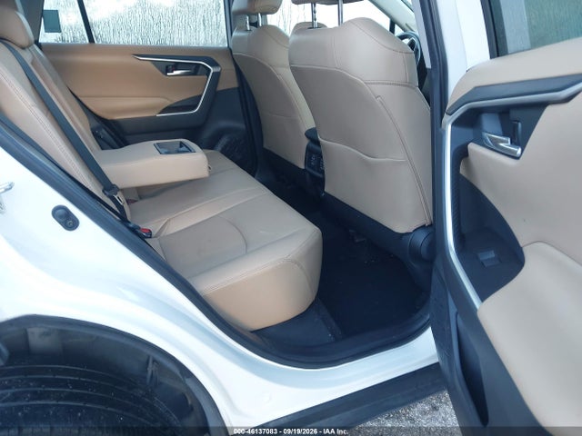 Aukcja sprzedaży 2019 Toyota Rav4 Xle Premium, vin: 2T3C1RFV2KC023202, numer aukcji: 46137083