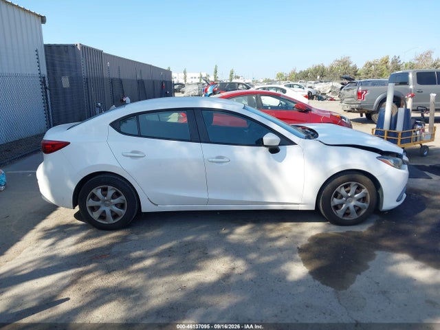 Продаж на аукціоні авто 2014 Mazda Mazda3 I Sport, vin: 3MZBM1U72EM122127, номер лоту: 46137095