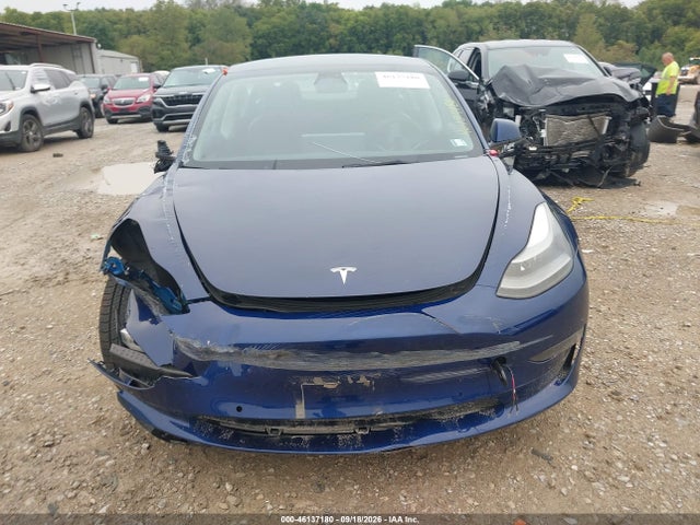 5YJ3E1EA7NF286007 Tesla MODEL 3
