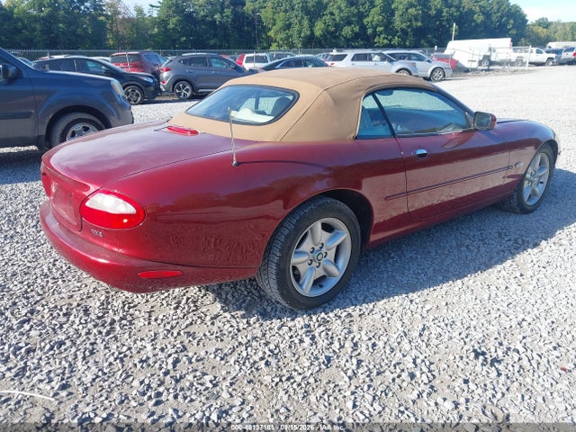 46137181 :رقم المزاد ، SAJGX2047XC034603 vin ، 1999 Jaguar Xk8 مزاد بيع