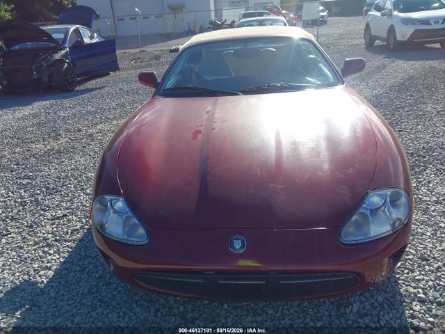 46137181 :رقم المزاد ، SAJGX2047XC034603 vin ، 1999 Jaguar Xk8 مزاد بيع