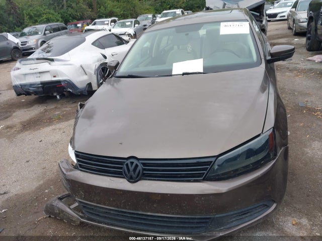 46137187 :رقم المزاد ، 3VWDZ7AJ8BM392262 vin ، 2011 Volkswagen Jetta 2.5l Se مزاد بيع