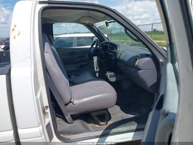 2002 Dodge Ram 2500 St მანქანა იყიდება აუქციონზე, vin: 3B7KC26Z52M269306, აუქციონის ნომერი: 46137198