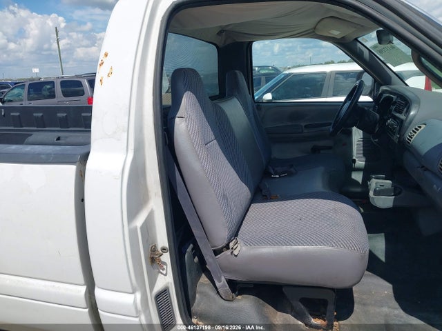 2002 Dodge Ram 2500 St მანქანა იყიდება აუქციონზე, vin: 3B7KC26Z52M269306, აუქციონის ნომერი: 46137198