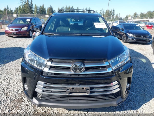 Продаж на аукціоні авто 2017 Toyota Highlander Limited Platinum, vin: 5TDDZRFH2HS378578, номер лоту: 46137209