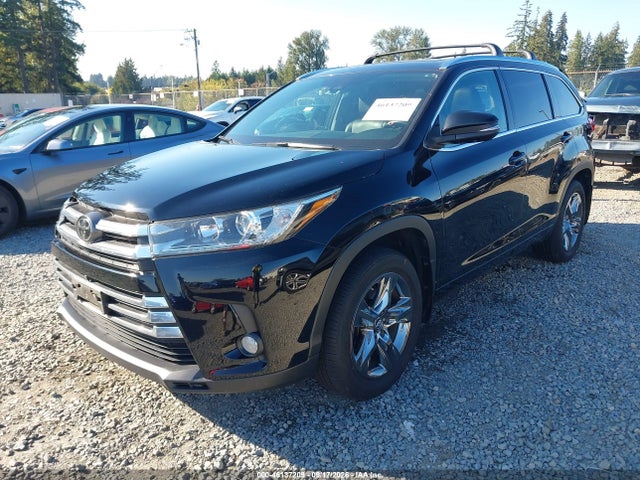 Продаж на аукціоні авто 2017 Toyota Highlander Limited Platinum, vin: 5TDDZRFH2HS378578, номер лоту: 46137209