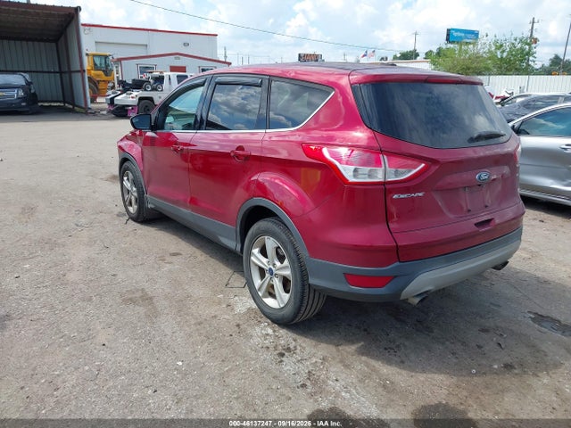 46137247 :رقم المزاد ، 1FMCU0G7XGUB46960 vin ، 2016 Ford Escape Se مزاد بيع