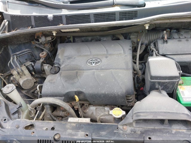2015 Toyota Sienna Le 7 Passenger მანქანა იყიდება აუქციონზე, vin: 5TDJK3DC2FS118772, აუქციონის ნომერი: 46137286