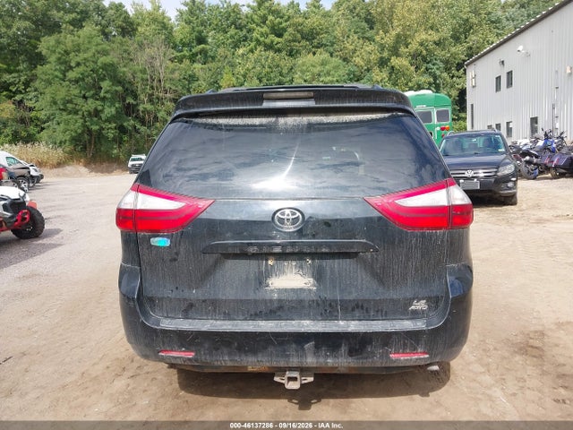 2015 Toyota Sienna Le 7 Passenger მანქანა იყიდება აუქციონზე, vin: 5TDJK3DC2FS118772, აუქციონის ნომერი: 46137286