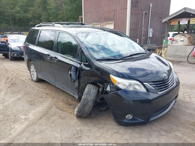 2015 Toyota Sienna Le 7 Passenger მანქანა იყიდება აუქციონზე, vin: 5TDJK3DC2FS118772, აუქციონის ნომერი: 46137286
