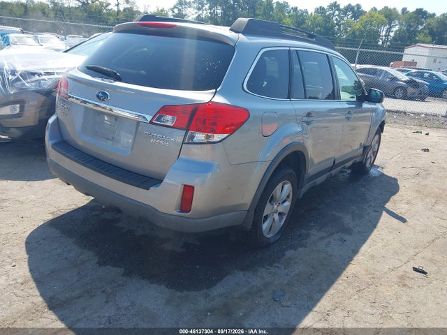 2010 Subaru Outback 2.5i Premium მანქანა იყიდება აუქციონზე, vin: 4S4BRBCC1A3323677, აუქციონის ნომერი: 46137304