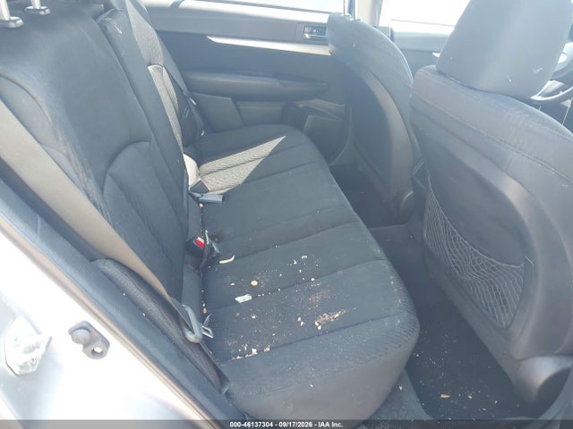 2010 Subaru Outback 2.5i Premium მანქანა იყიდება აუქციონზე, vin: 4S4BRBCC1A3323677, აუქციონის ნომერი: 46137304