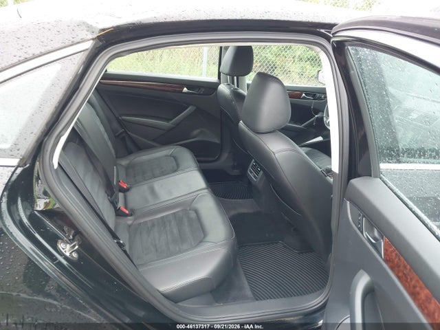 Продаж на аукціоні авто 2013 Volkswagen Passat 3.6l V6 Sel Premium, vin: 1VWCM7A34DC081489, номер лоту: 46137317