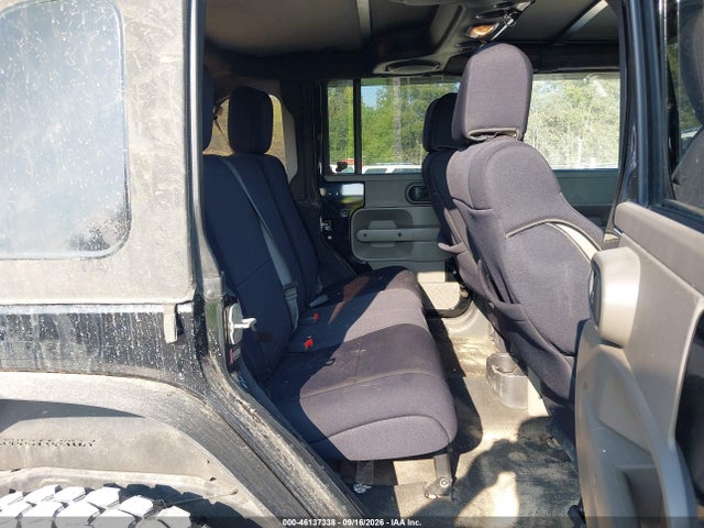 46137338 :رقم المزاد ، 1J4GA59198L520917 vin ، 2008 Jeep Wrangler Unlimited Sahara مزاد بيع