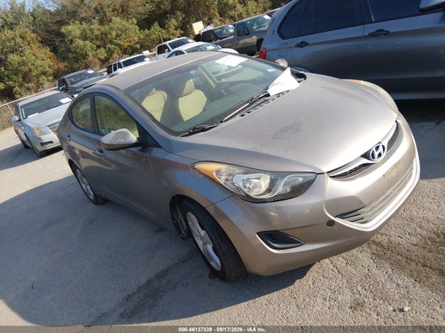 46137339 :رقم المزاد ، 5NPDH4AE8DH335995 vin ، 2013 Hyundai Elantra Gls مزاد بيع