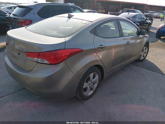 46137339 :رقم المزاد ، 5NPDH4AE8DH335995 vin ، 2013 Hyundai Elantra Gls مزاد بيع
