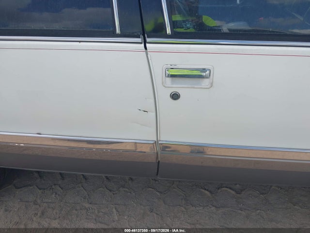 46137350 :رقم المزاد ، 1G4BT537XPR410084 vin ، 1993 Buick Roadmaster Limited مزاد بيع