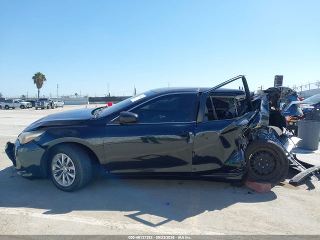 4T1BF1FK3FU041855 Toyota CAMRY LE