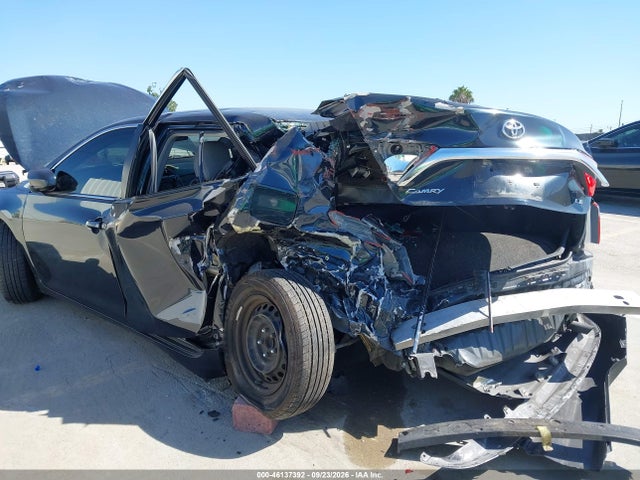 4T1BF1FK3FU041855 Toyota CAMRY LE