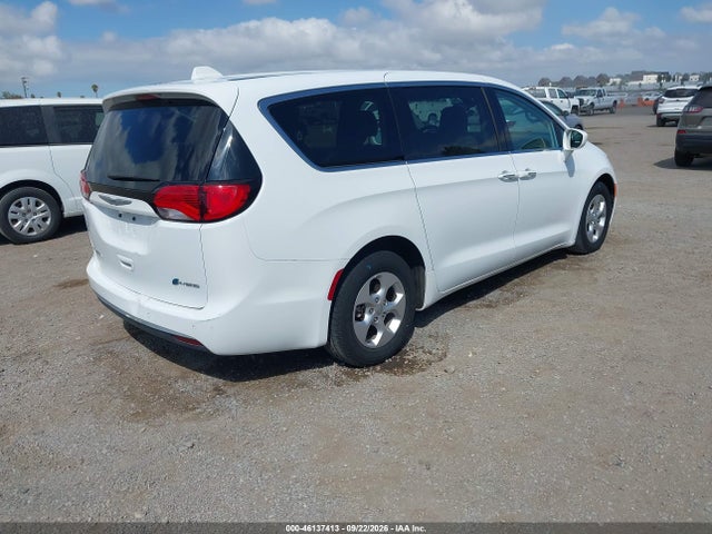 2018 Chrysler Pacifica Hybrid Touring Plus მანქანა იყიდება აუქციონზე, vin: 2C4RC1H7XJR332959, აუქციონის ნომერი: 46137413