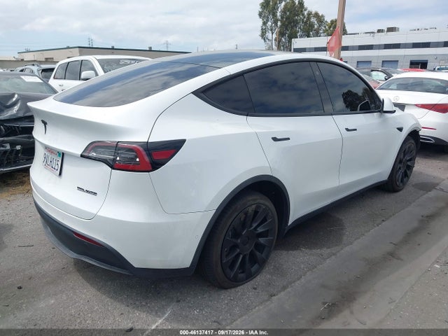 5YJYGDEE5LF011110 Tesla Model Y Long Range Dual Motor All-wheel Drive