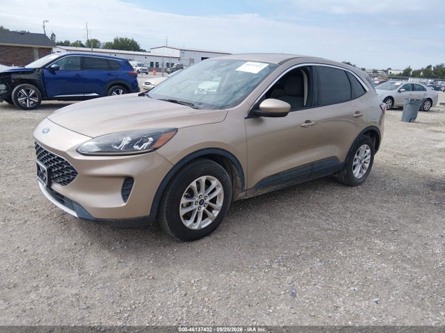 Ford ESCAPE SE 2020 1FMCU0G63LUB84211 Image 2