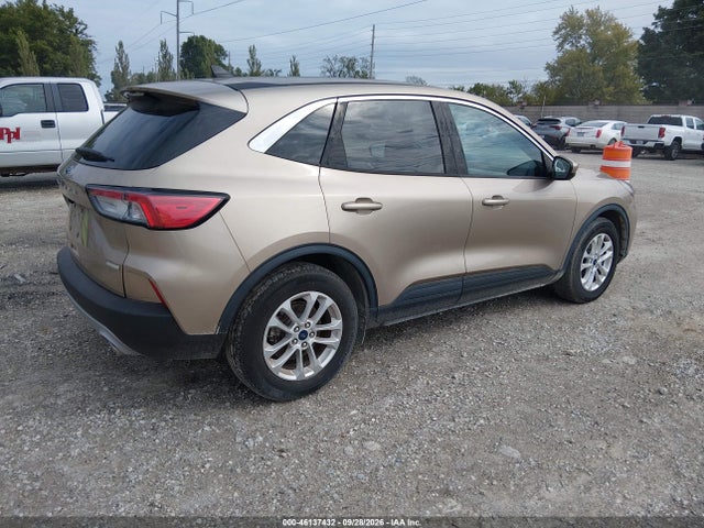 Ford ESCAPE SE 2020 1FMCU0G63LUB84211 Image 4