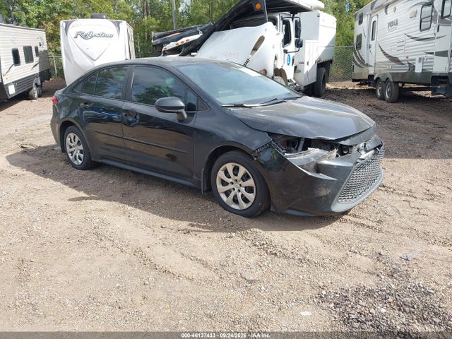 46137433 :رقم المزاد ، 5YFEPMAEXNP366399 vin ، 2022 Toyota Corolla Le مزاد بيع