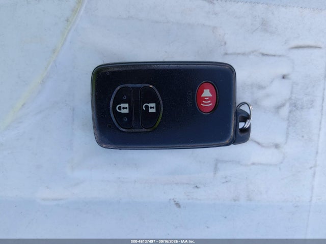 Toyota Prius Two 2015 JTDKN3DU3F0416125 Image 11