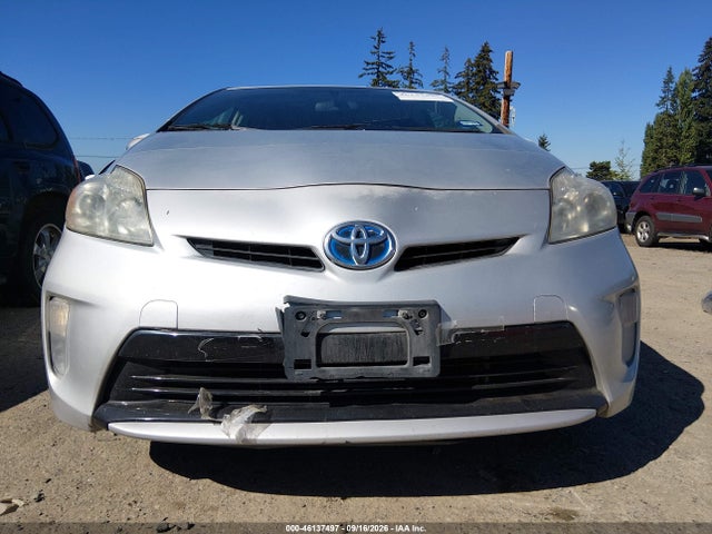 Toyota Prius Two 2015 JTDKN3DU3F0416125 Image 12