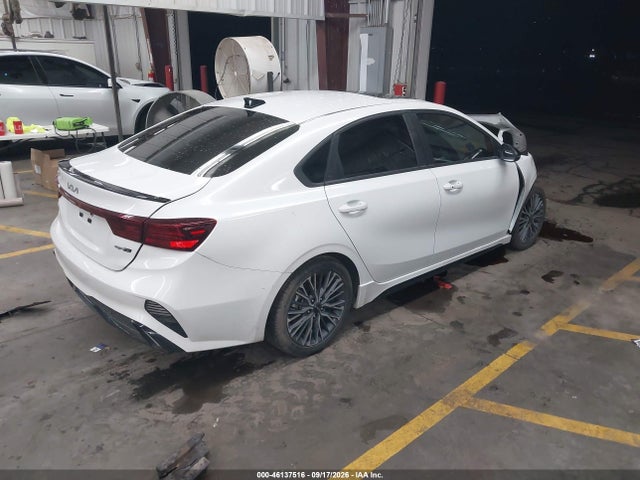 Продажа на аукционе авто 2022 Kia Forte Gt-line, vin: 3KPF54AD2NE429546, номер лота: 46137516