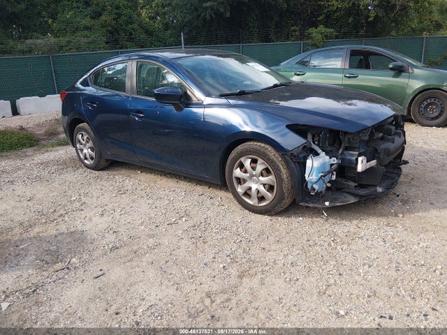 2014 Mazda Mazda3 I Sport მანქანა იყიდება აუქციონზე, vin: JM1BM1U75E1136006, აუქციონის ნომერი: 46137531