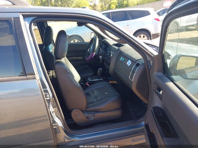 46137540 :رقم المزاد ، 1FMCU9EG2BKA44225 vin ، 2011 Ford Escape Limited مزاد بيع