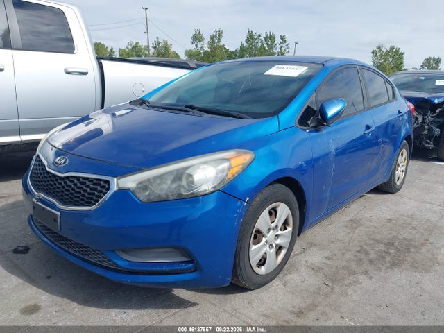 Продажа на аукционе авто 2015 Kia Forte Lx, vin: KNAFX4A62F5322857, номер лота: 46137557
