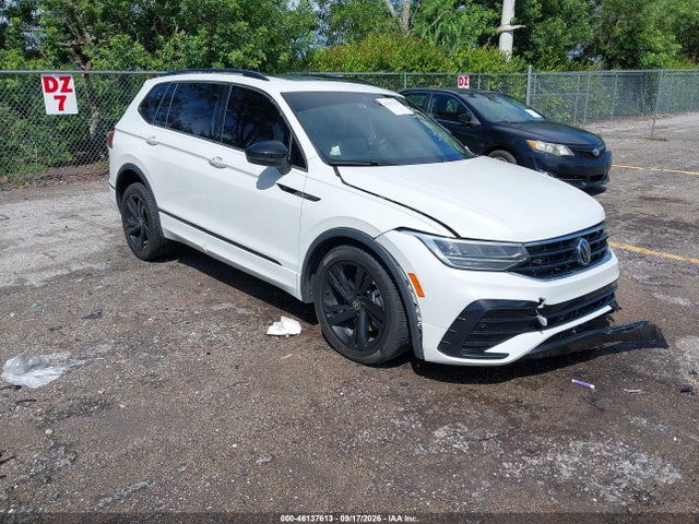 2024 Volkswagen Tiguan 2.0t Se R-line Black მანქანა იყიდება აუქციონზე, vin: 3VVCB7AX3RM193378, აუქციონის ნომერი: 46137613
