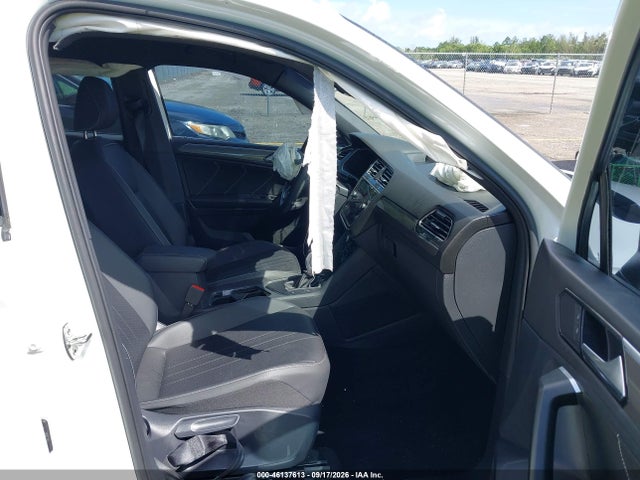 2024 Volkswagen Tiguan 2.0t Se R-line Black მანქანა იყიდება აუქციონზე, vin: 3VVCB7AX3RM193378, აუქციონის ნომერი: 46137613
