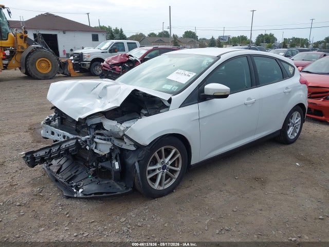 Продажа на аукционе авто 2015 Ford Focus Se, vin: 1FADP3K25FL301387, номер лота: 46137636