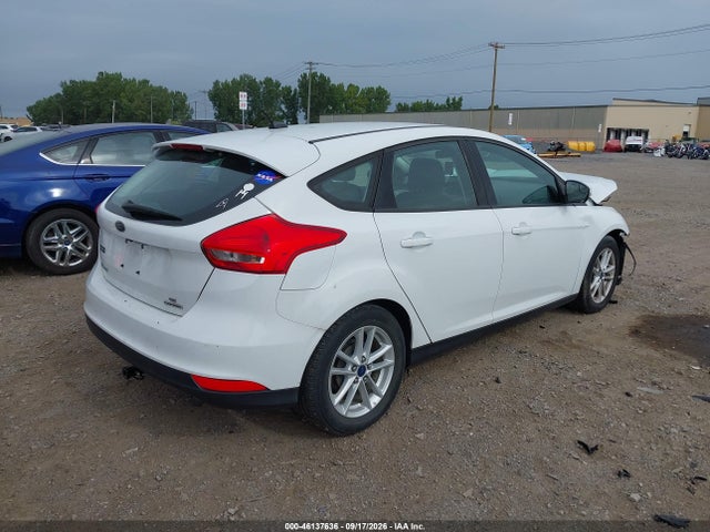 Продажа на аукционе авто 2015 Ford Focus Se, vin: 1FADP3K25FL301387, номер лота: 46137636
