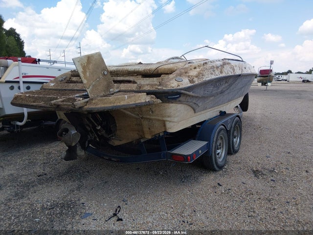 46137673 :رقم المزاد ، JTC51167D303 vin ، 2003 Crownline Other مزاد بيع