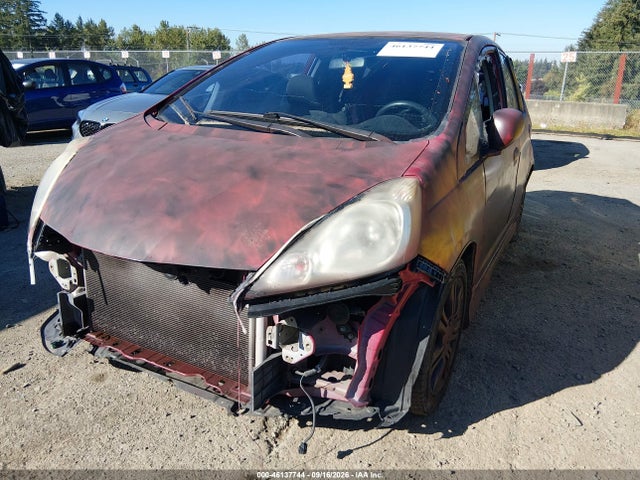 2010 Honda Fit Sport მანქანა იყიდება აუქციონზე, vin: JHMGE8H40AC020947, აუქციონის ნომერი: 46137744