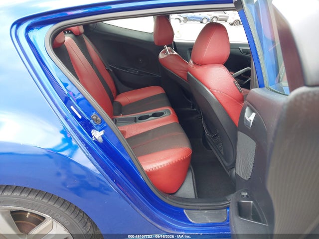 2015 Hyundai Veloster Turbo R-spec მანქანა იყიდება აუქციონზე, vin: KMHTC6AE5FU224637, აუქციონის ნომერი: 46137753