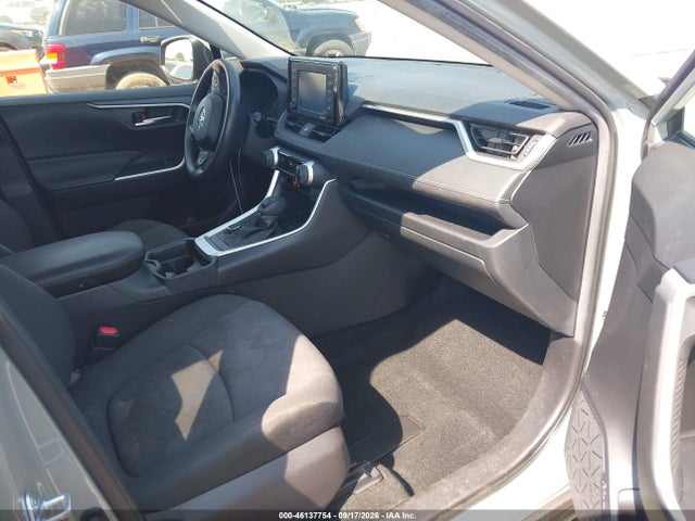 Продаж на аукціоні авто 2021 Toyota Rav4 Xle, vin: JTMRWRFV3MD131192, номер лоту: 46137754