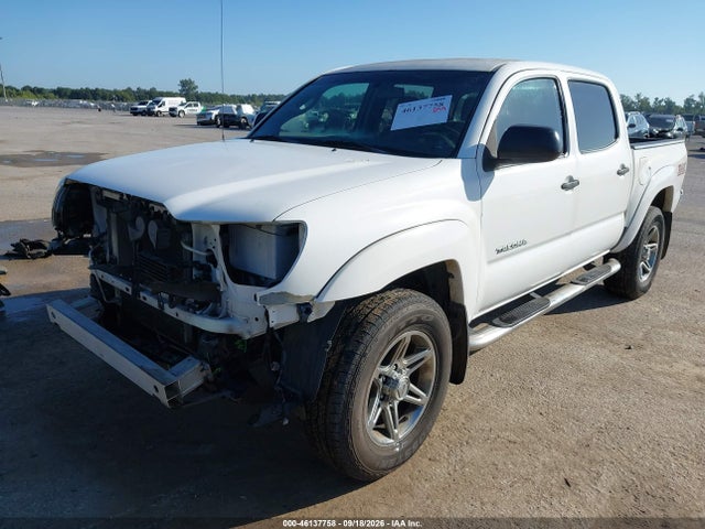 2014 Toyota Tacoma Prerunner V6 მანქანა იყიდება აუქციონზე, vin: 3TMJU4GNXEM157217, აუქციონის ნომერი: 46137758