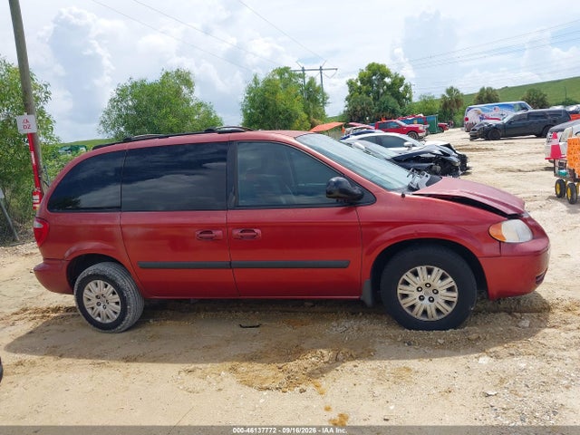 46137772 :رقم المزاد ، 1A4GP45R16B610361 vin ، 2006 Chrysler Town & Country مزاد بيع