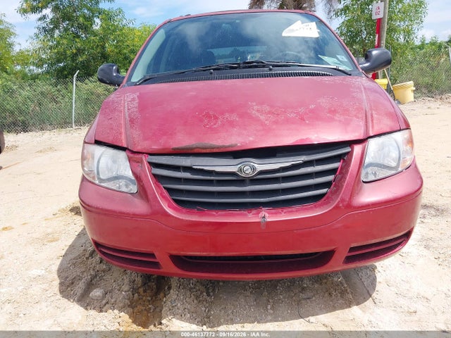 46137772 :رقم المزاد ، 1A4GP45R16B610361 vin ، 2006 Chrysler Town & Country مزاد بيع