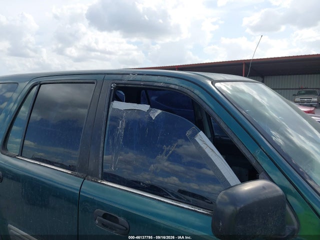 Aukcja sprzedaży 2000 Honda Cr-v Lx, vin: JHLRD284XYS002131, numer aukcji: 46137795