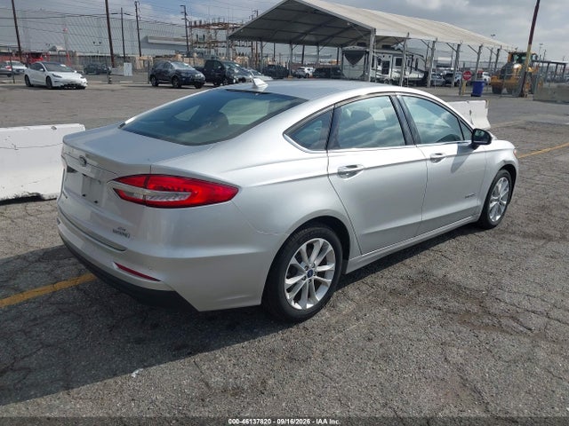 Ford Fusion Hybrid Se 2019 3FA6P0LU9KR100420 Image 4