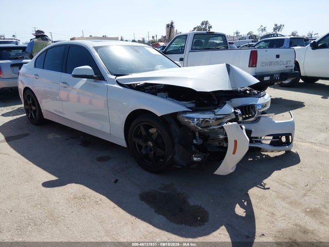 46137831 :رقم المزاد ، WBA8B9C56JK677114 vin ، 2018 Bmw 330i مزاد بيع
