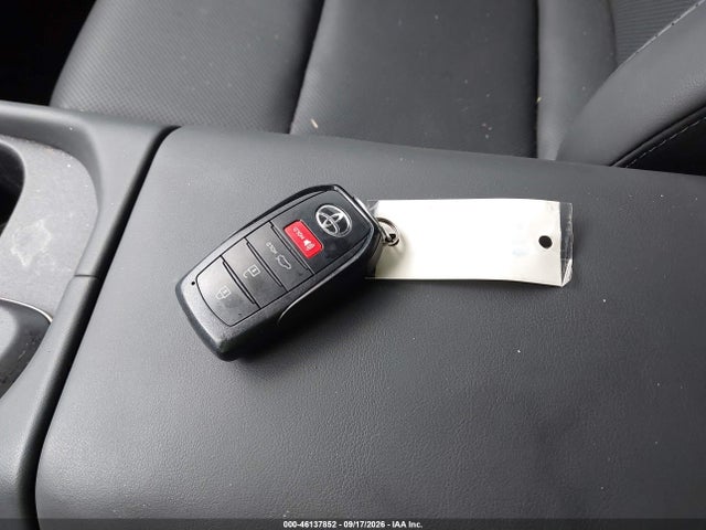 Продажа на аукционе авто 2023 Toyota Crown Limited, vin: JTDAAAAF7P3006042, номер лота: 46137852